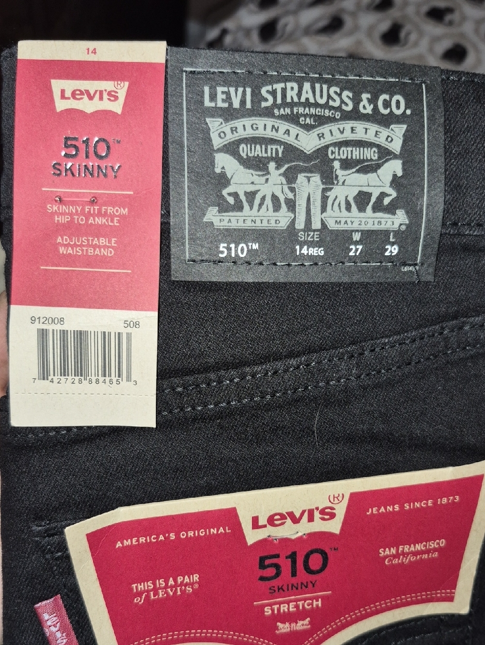 Levi's 510 Skinny Jeans — Black